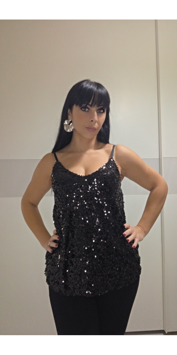 Top con spalline